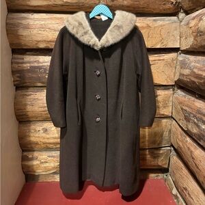 😍2!! Gorgeous Vintage Wool Fur Collared Cape Coats